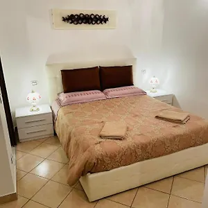 Apartment Casa Dei Fiori 2, Somma Lombardo